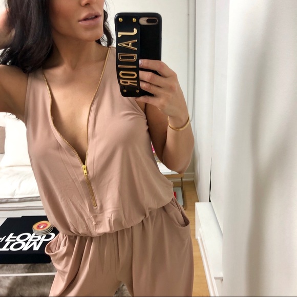 Pants - Last 👆🏼 • JESSI “Blush” Zipper Front Jumpsuit